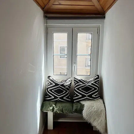Typical Lisbon Apartment Príncipe Real Διαμέρισμα Lisboa