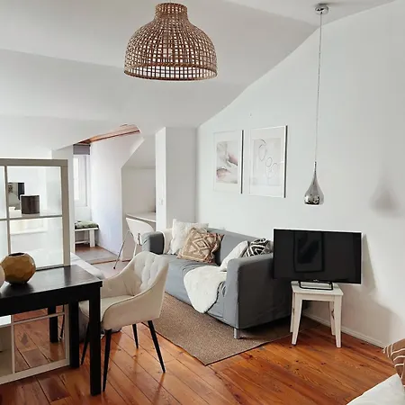 Typical Lisbon Apartment Príncipe Real